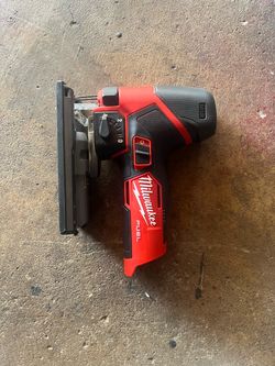 Milwaukee Fuel Cordless Jig Saw