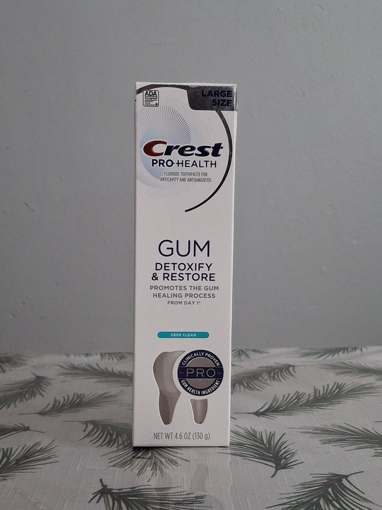 Crest Pro-Health Toothpaste 4.6oz GUM DETOXIFY & RESTORE ( DEEP CLEAN )