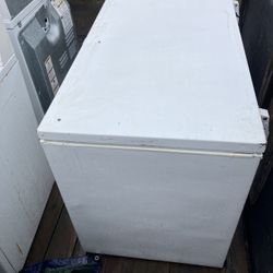 15 Cu.ft Chest Freezer