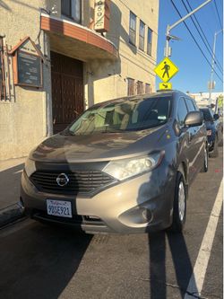 2014 Nissan quest