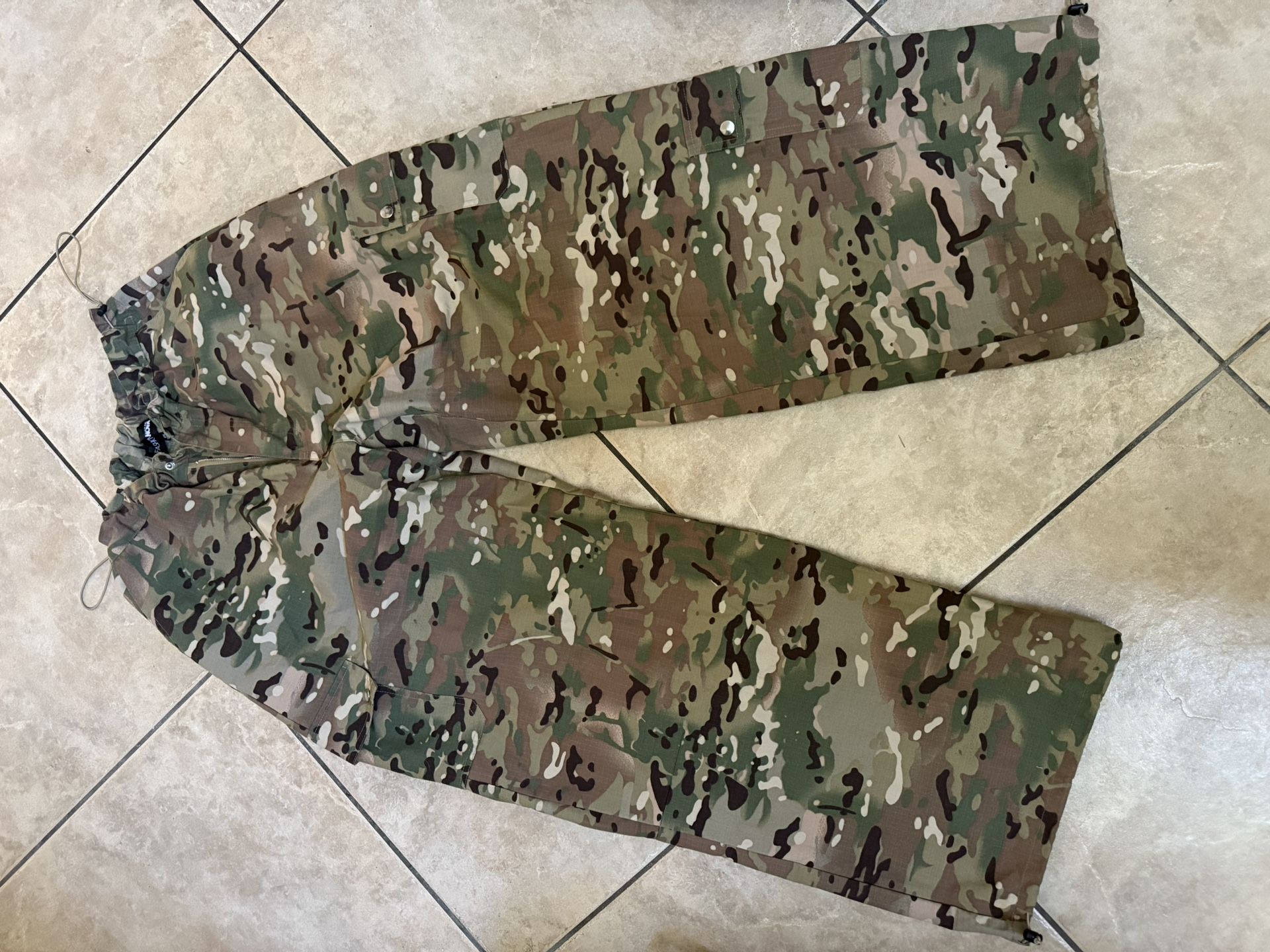 Camo Baggy Cotton Pants W/Drawstring Waist And Ankles