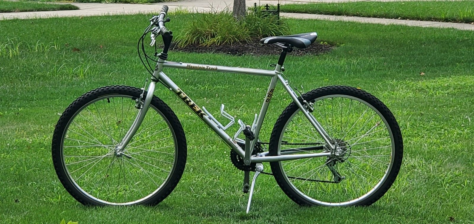 1997 trek sales 800 mountain track