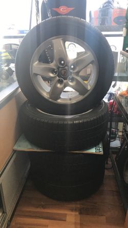 18” Porsche rims ( 5 lugs)