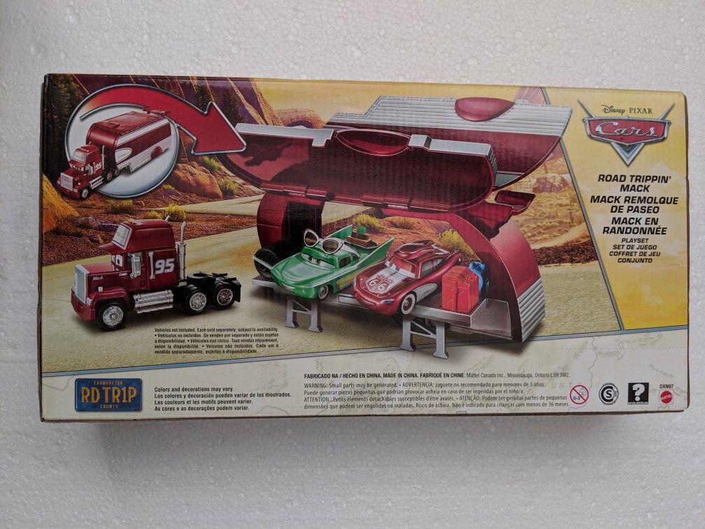 DISNEY PIXAR CARS ROAD TRIPPIN MACK TRANSPORTER PLAYSET