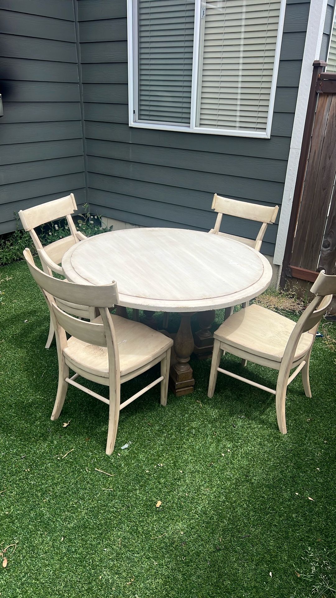 Indoor Table And Chairs
