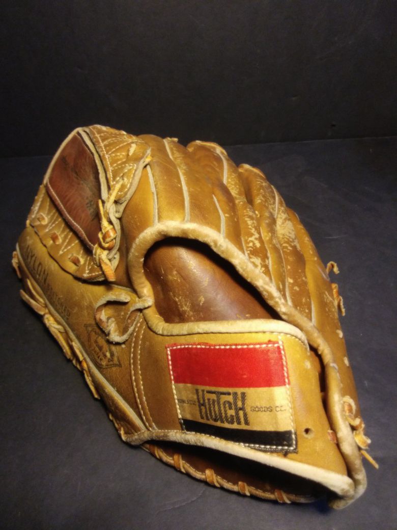 Vintage Hitch Adult Baseball Glove