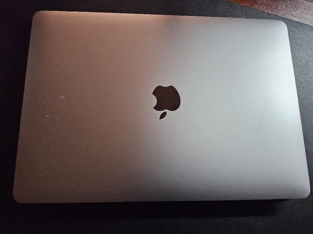 Macbook Air 13" MRE82LL/A