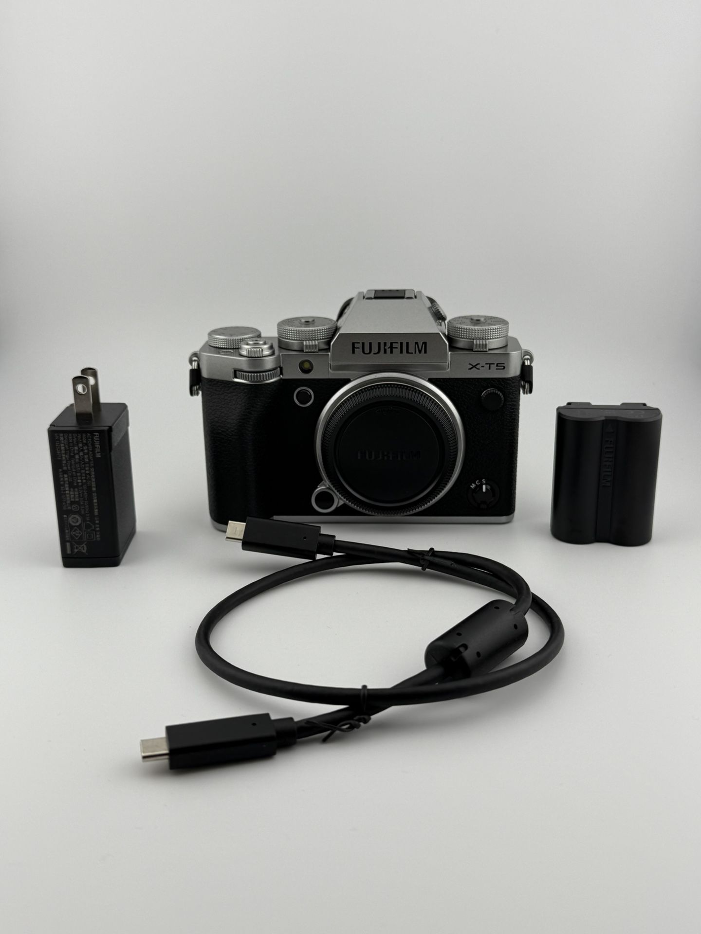 Fujifilm X-T5 Camera