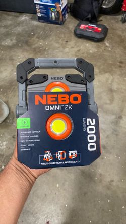 Nebo omni 2k 2000 Lumens Led light