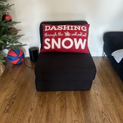 Black Futon 