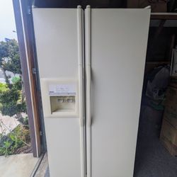 Maytag Refrigerator 