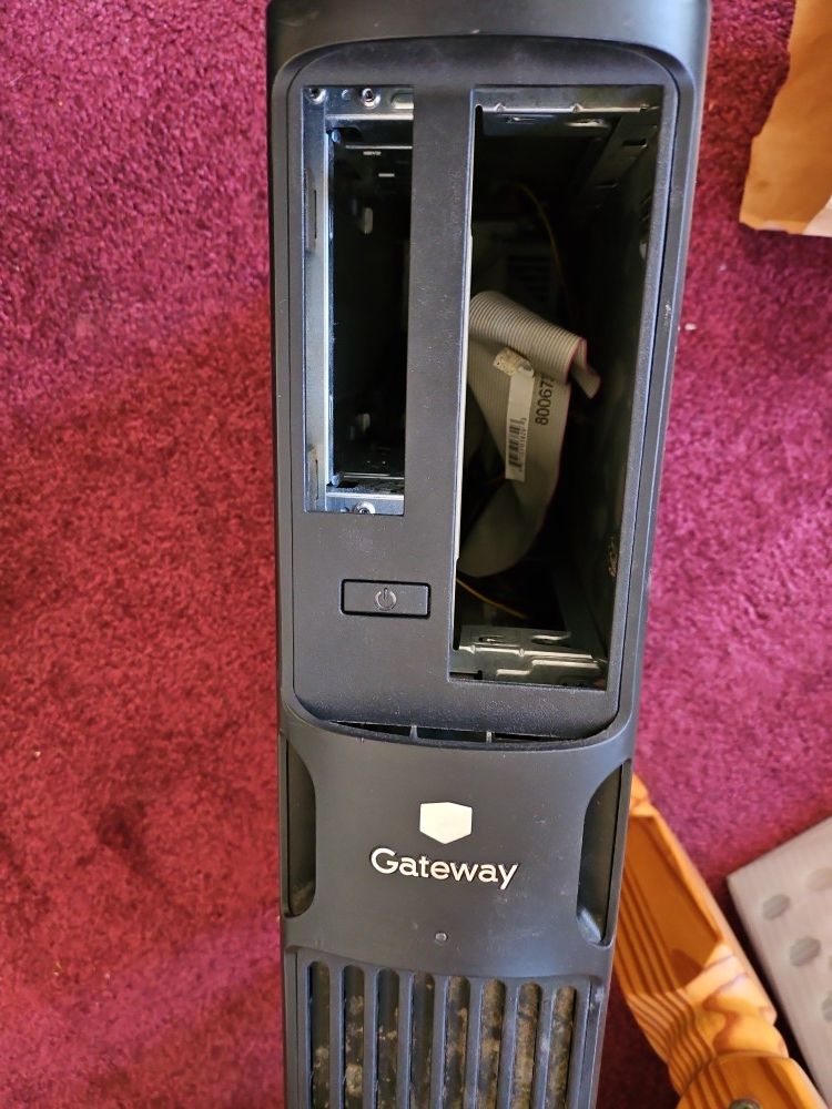 Old Intel Gateway Pc For Parts Or Others
