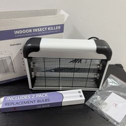 20W Bug Zapper With Extra UV Light Bulbs