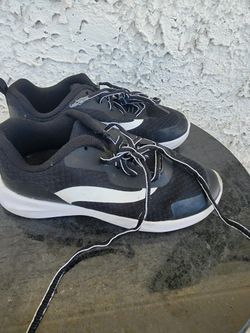 Athletic Works Boys Black Mesh Athletic Sneakers Shoes size 2 