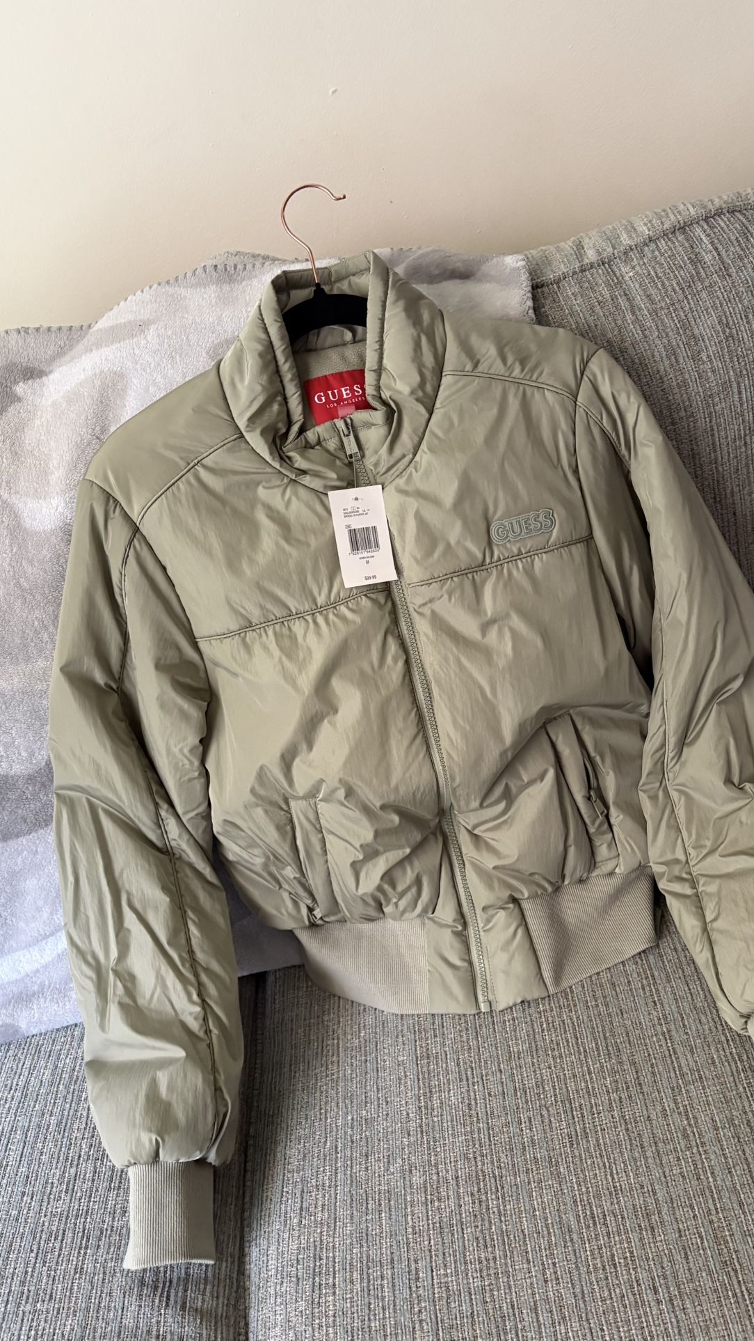 New GUESS Women’s Size M Jacket