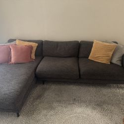 118” Width Gray Couch W/Detachable Chassis
