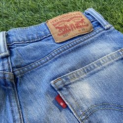Levis 511 Denim Shorts  size Size 29