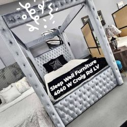✨️ Queen, King Canopy Bed Frame ✨️ Furniture Sectionals, Dining Avail 