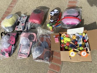 Lots Of Pets Bags And Toys