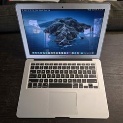 Apple Macbook Air - Like New