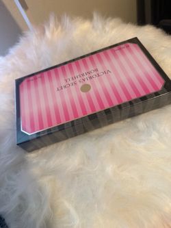 Victoria's Secret Bombshell Perfume Gift Set