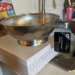Water pasta strainer