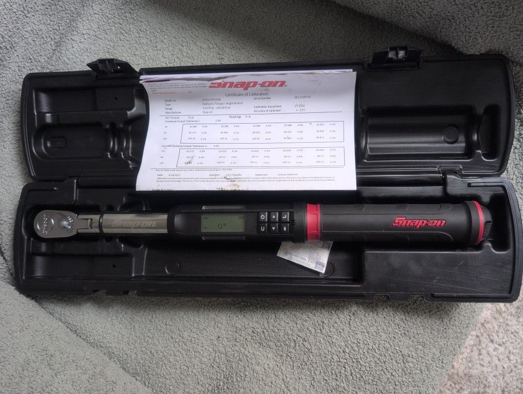 SNAP ON Digital Torque Wrench 5-100lb