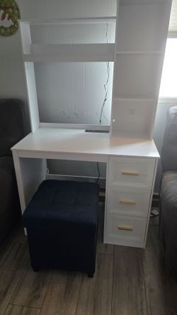 Brand New Lighted Desk