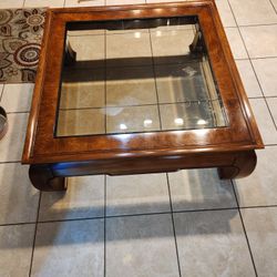 Thomasville Furniture Coffee Table