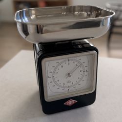 Vintage Wesco Kitchen Scale - Clock
