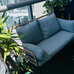 OUTDOORS SOFA