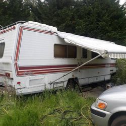 1982 Winnebago Ithaca Updated 2 Thousand Dollars