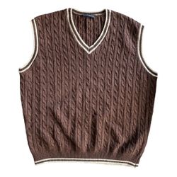 Viral Brandy Melville Sleeveless Knit Sweater Sz. L in brown