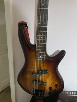 Ibáñez Bass 