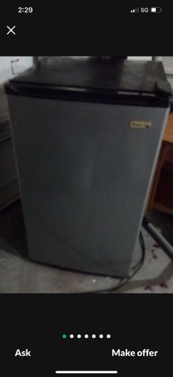 Small Fridge 