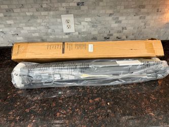 Retractable baby/dog gate - gray