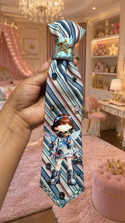 Girls tie