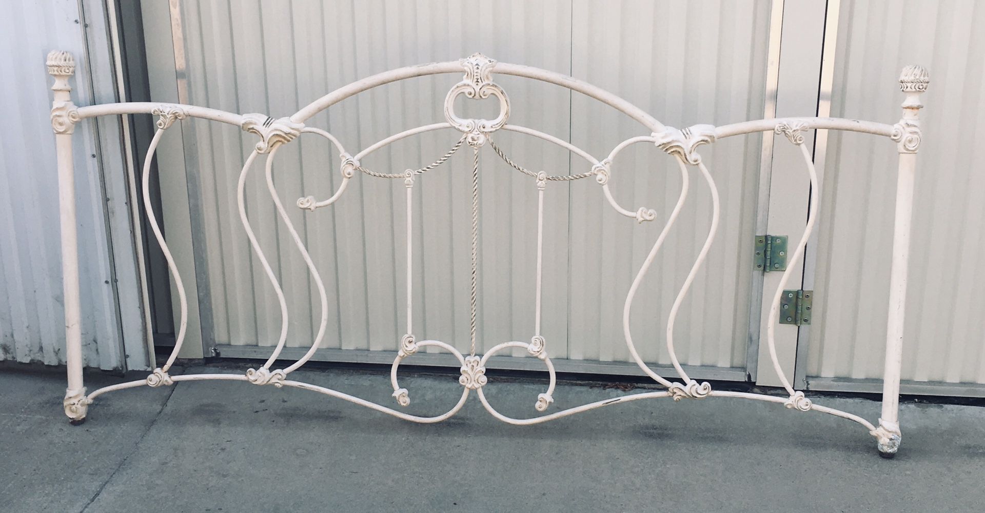 White Wrought iron bed frame decor