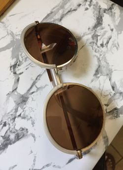 Forever 21 round sunglasses