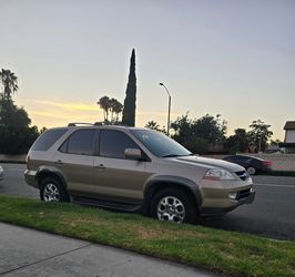 2003 Accura MDX
Automatic 
runs very good 
NO ISUES
HAND Clean title
TAGS 03/27
AC WORK
Motor    V6
VERY GOOD TIRES
4 WD
Seat no ript very clean
ac su