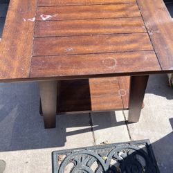 End Table/ Nightstand 