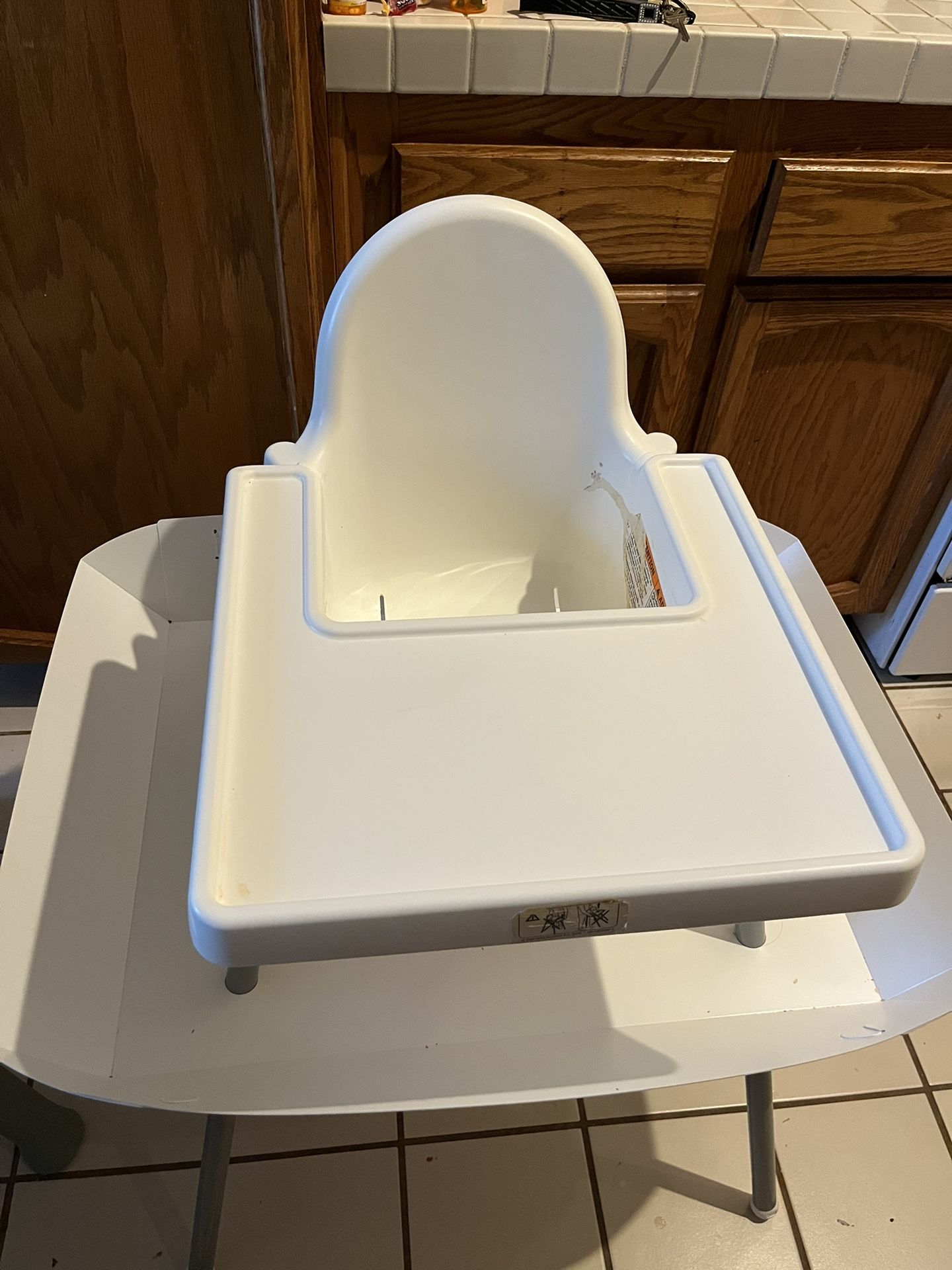 High Chair With Catchy