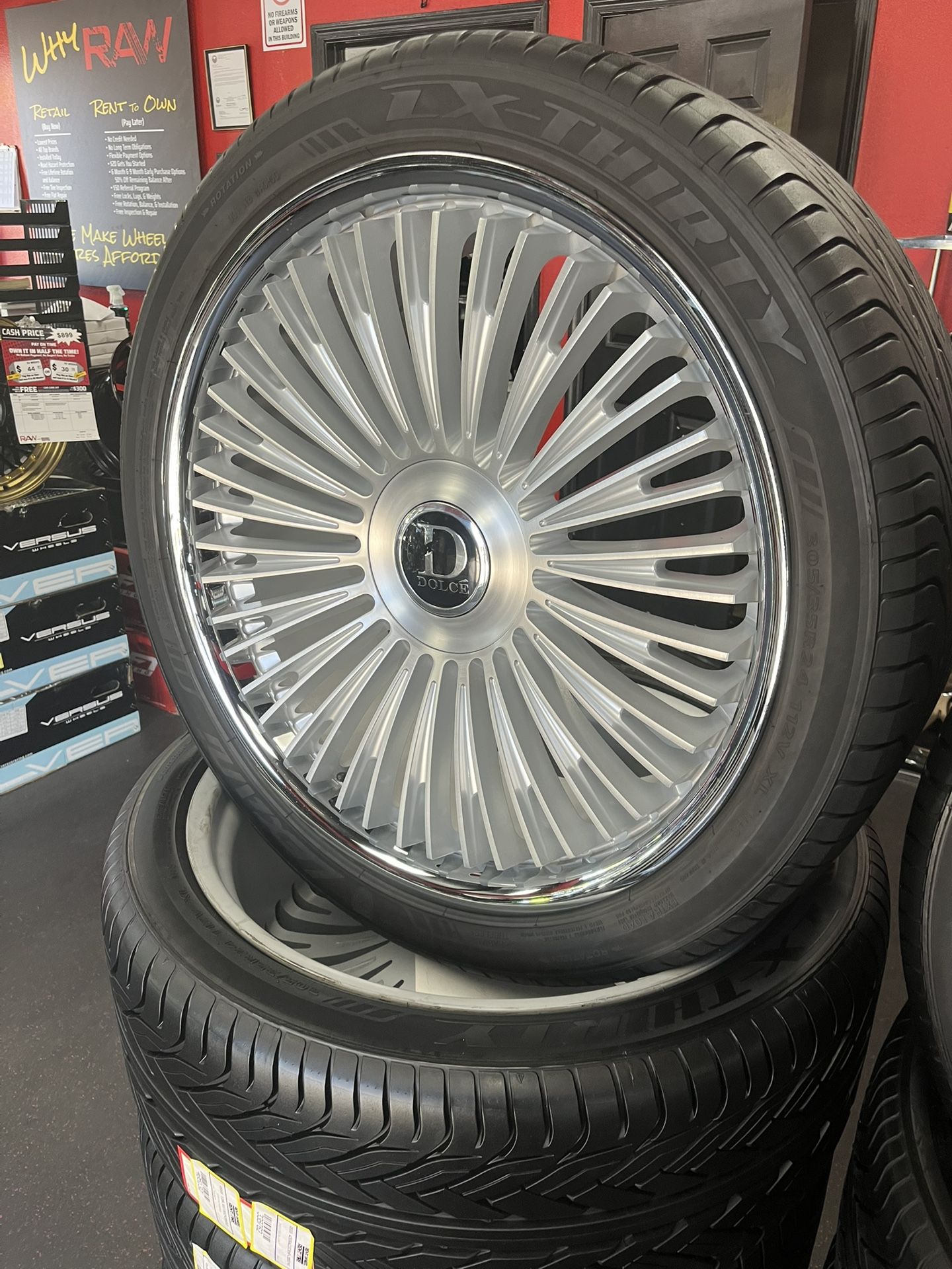 24” Dolce Rims With Tires