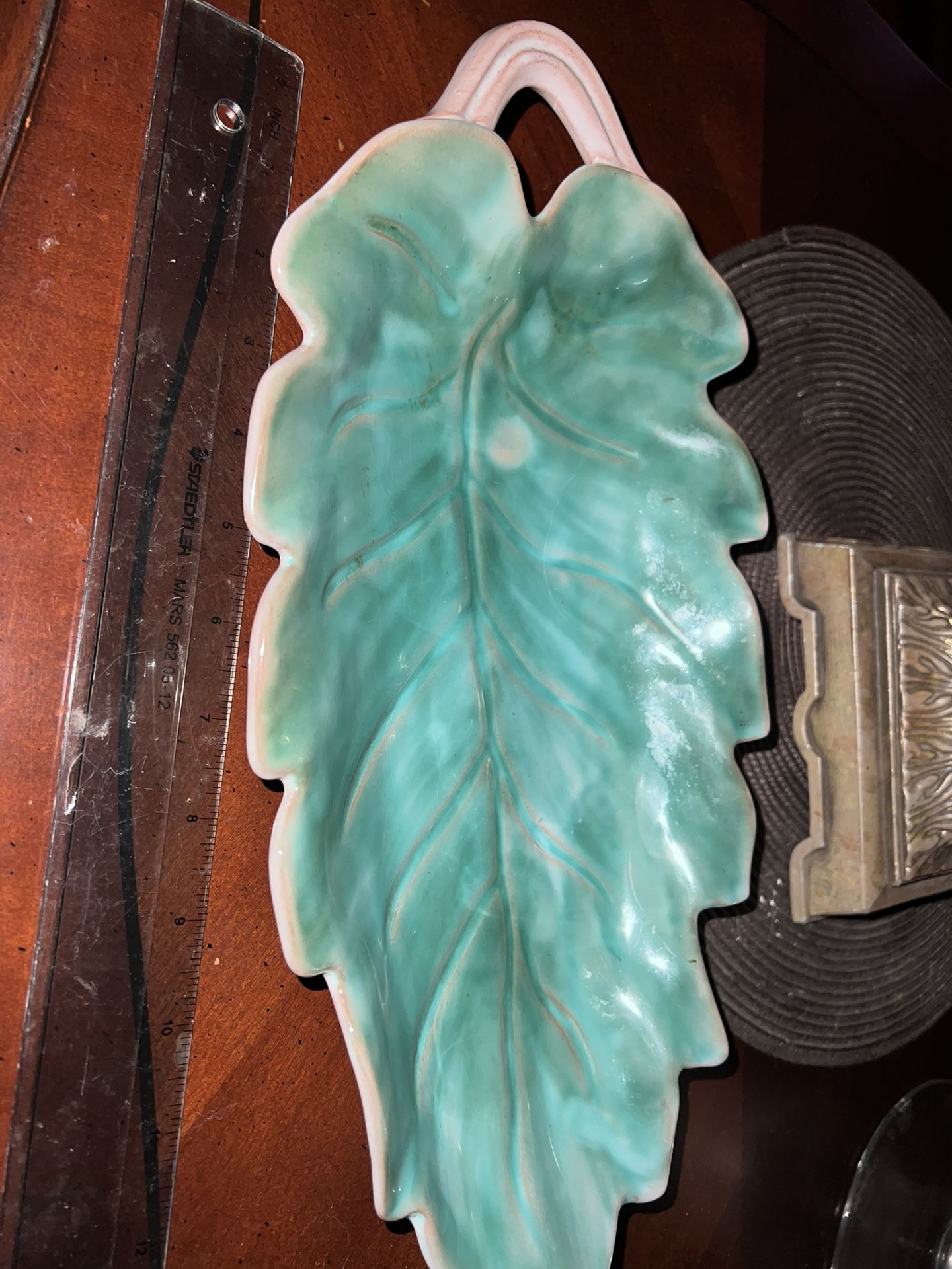 Stangl Pottery TERRA ROSE Leaf Server in EUC