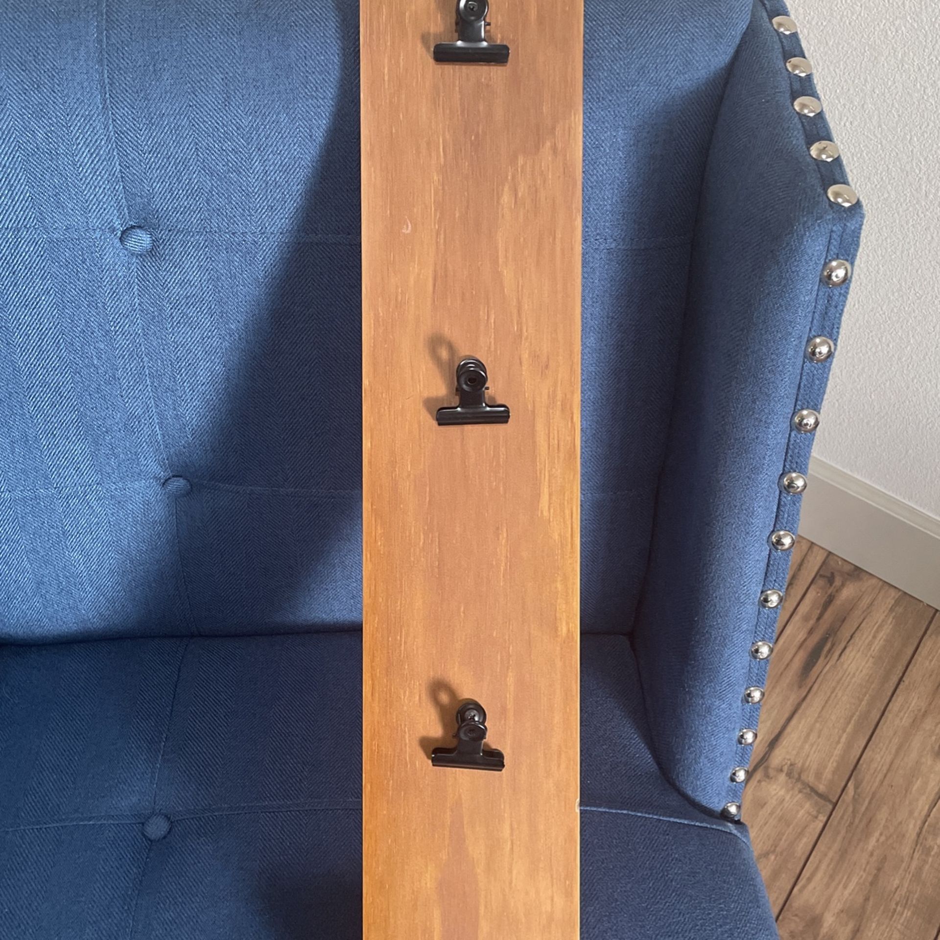 Picture Hanger