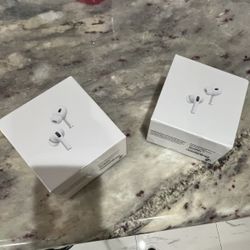 Apple AirPod Pros New Condition 