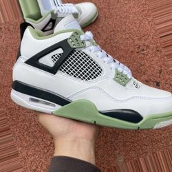 Jordan 4 Seafoam 13