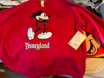 Disneyland sweater 3xl