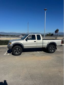 2004 Toyota Tacoma
