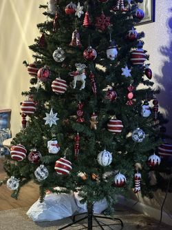 Tree And Ornaments Bundle